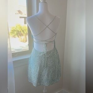 Hello Molly Blue Floral Open Back Tie Mini Dress Size US 8 Large